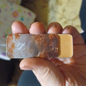 Seint beauty brand new Mango